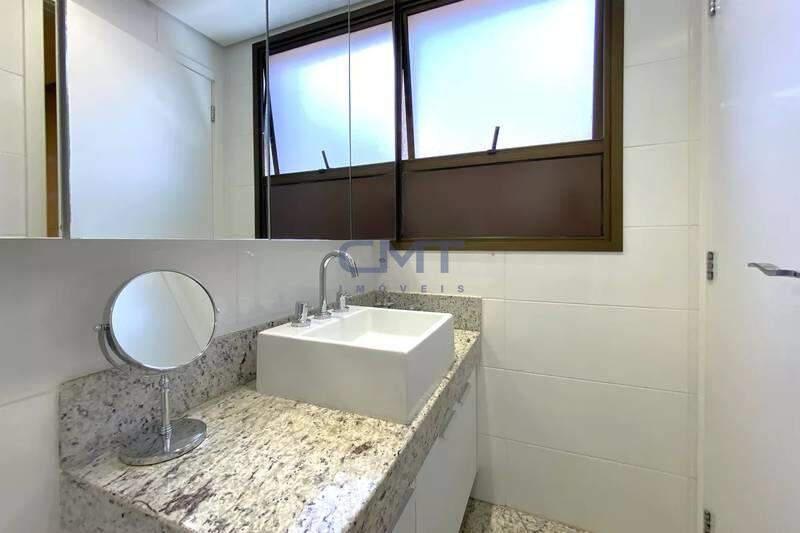 Apartamento, Funcionários, 2 Quartos, 2 Vagas, 2 Suítes