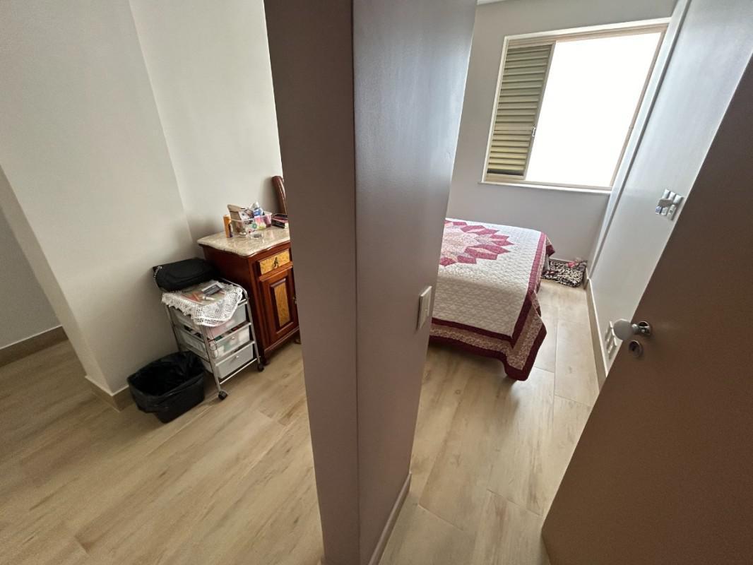 Apartamento, Serra, 4 Quartos, 2 Vagas, 2 Suítes