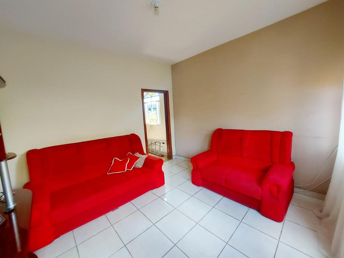 Casa, Milanez, 3 Quartos, 10 Vagas