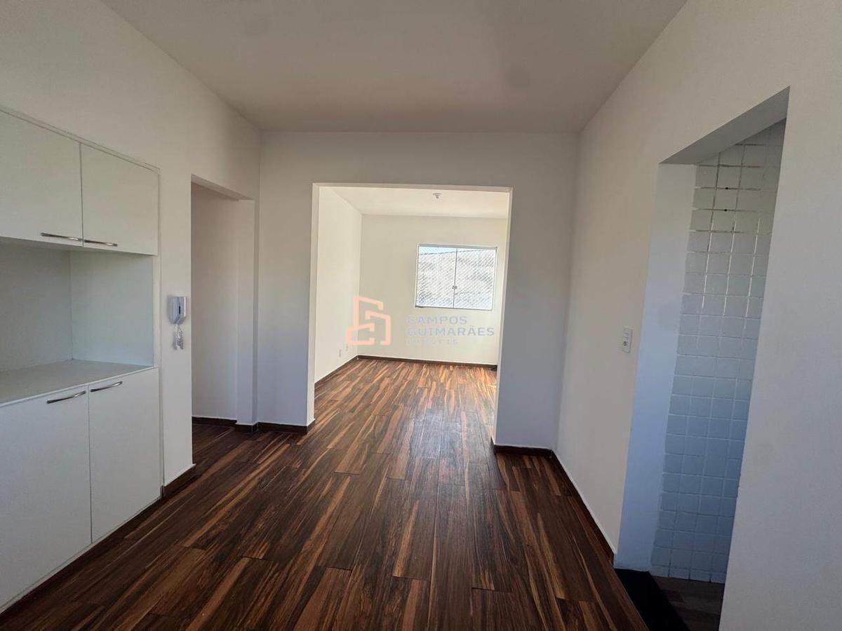 Apartamento, Barreiro, 2 Quartos, 1 Vaga