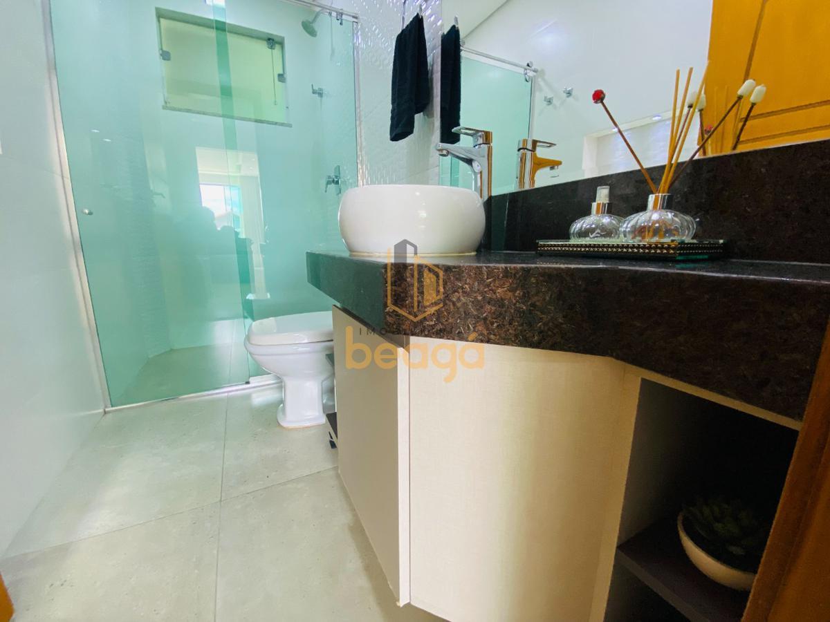 Casa, Novo Glória, 4 Quartos, 5 Vagas, 1 Suíte