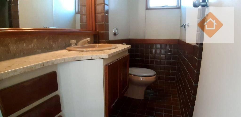 Apartamento, Funcionários, 2 Quartos, 1 Vaga, 1 Suíte