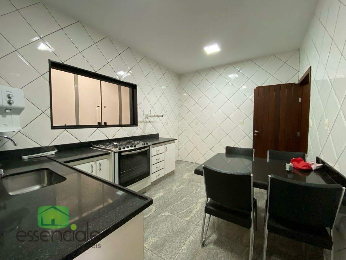 Casa, Conjunto Água Branca, 3 Quartos, 4 Vagas, 1 Suíte