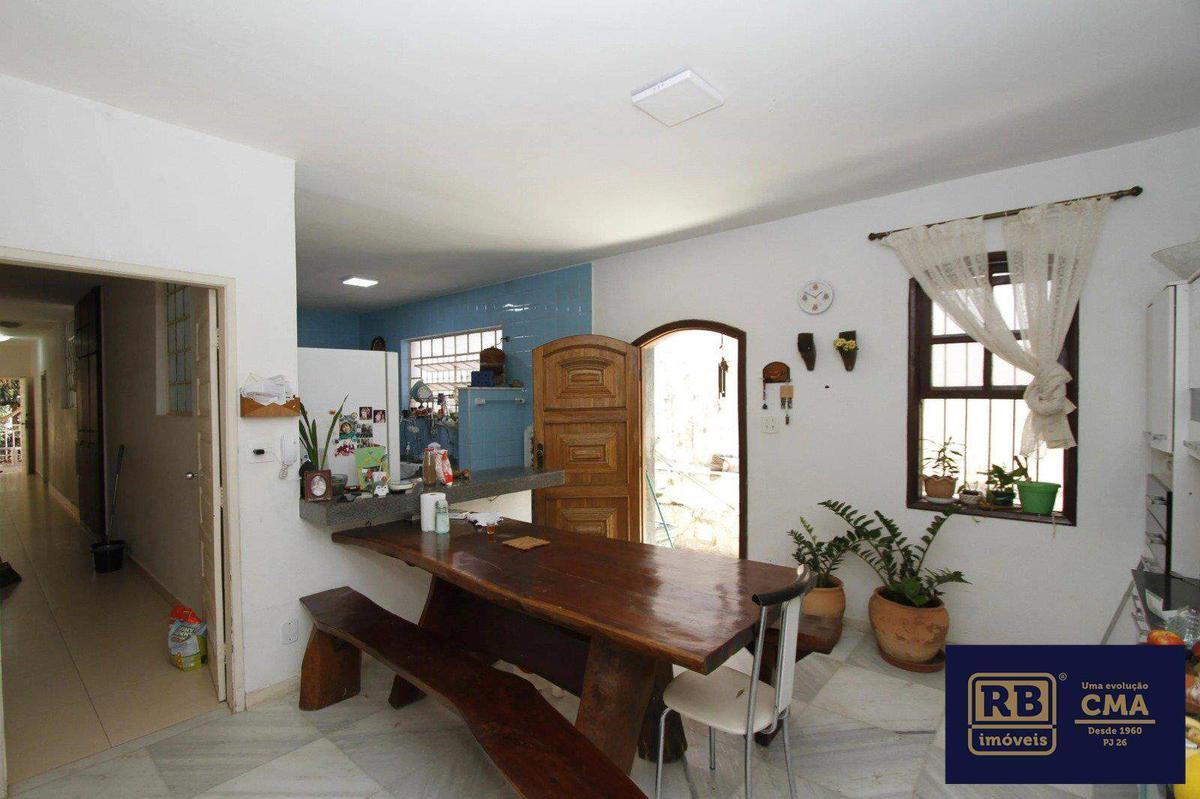 Casa, Santo Antônio, 5 Quartos, 4 Vagas, 2 Suítes