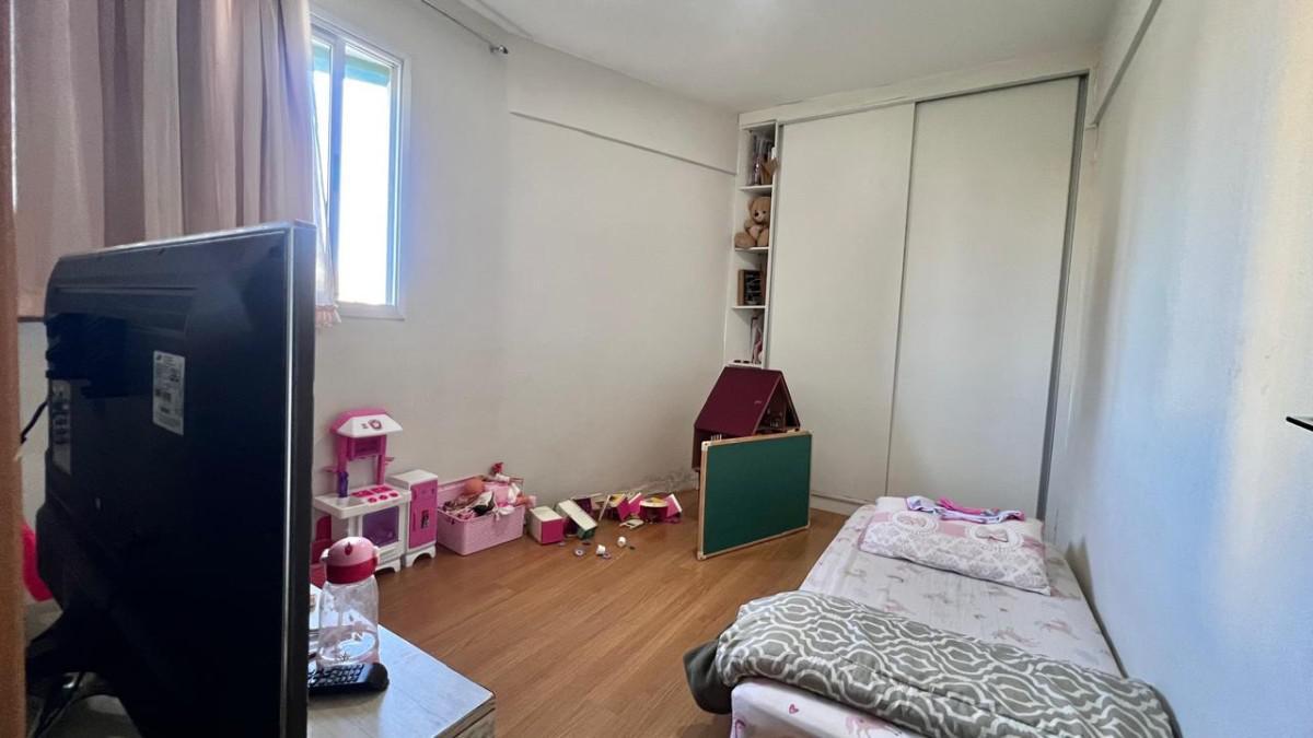 Apartamento, Santa Margarida (barreiro), 2 Quartos, 2 Vagas, 1 Suíte