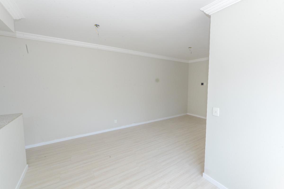 Apartamento, Sagrada Família, 3 Quartos, 2 Vagas, 1 Suíte