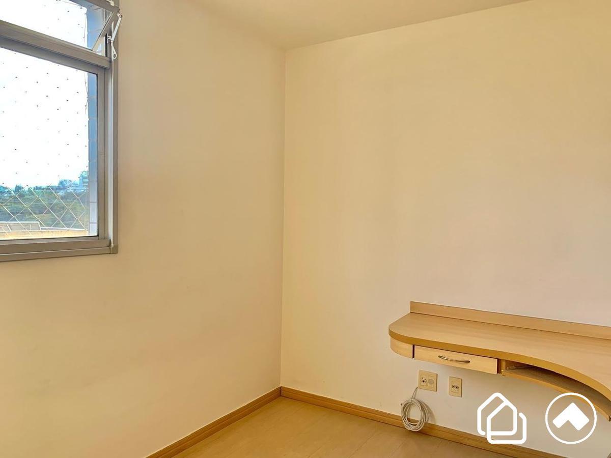 Apartamento, Estoril, 3 Quartos, 2 Vagas, 1 Suíte