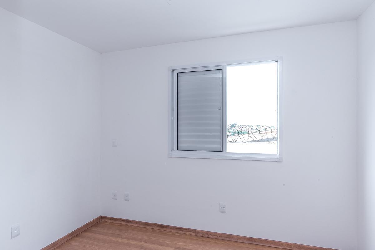 Apartamento, Heliópolis, 2 Quartos, 2 Vagas, 1 Suíte