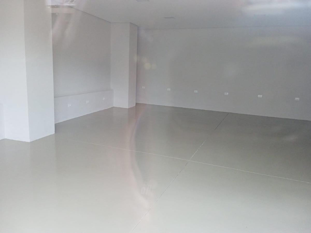 Andar, Centro, 0 Quarto, 0 Vaga