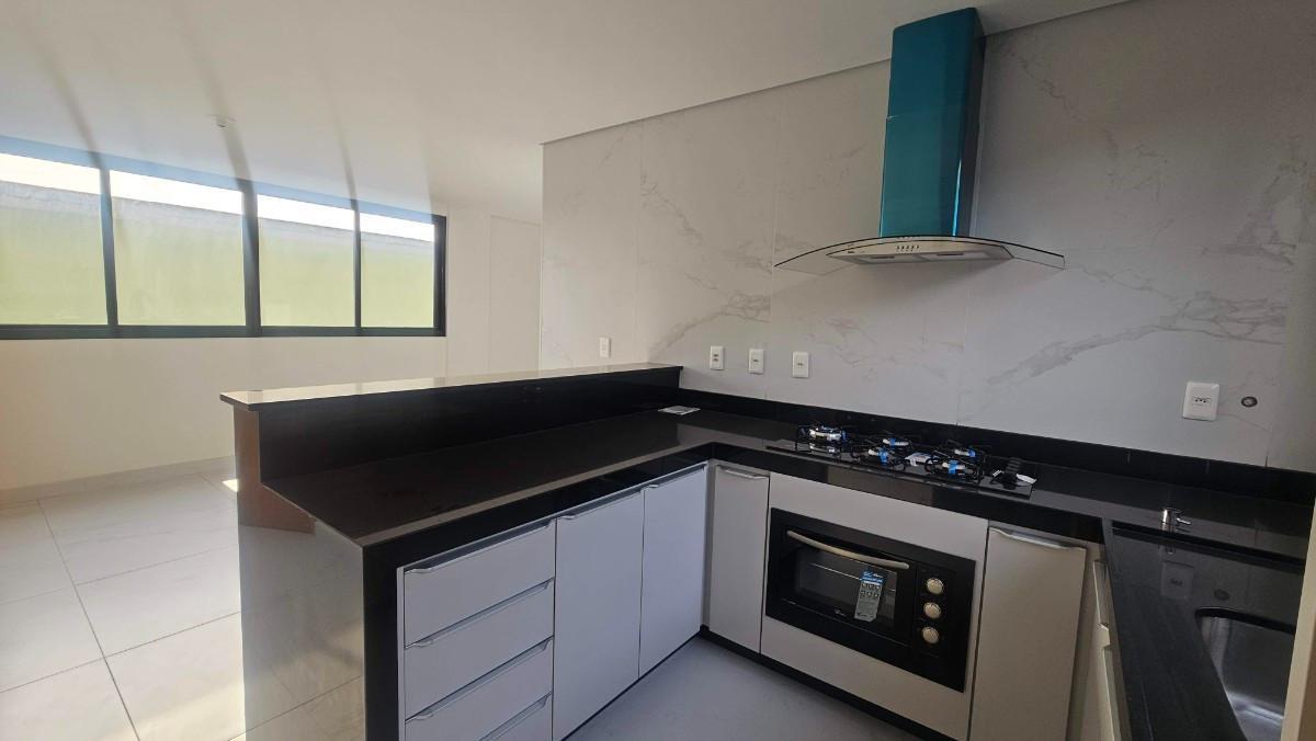 Apartamento, Esplanada, 3 Quartos, 3 Vagas, 1 Suíte