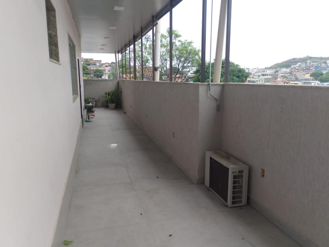 Casa, Lindéia, 3 Quartos, 4 Vagas, 1 Suíte