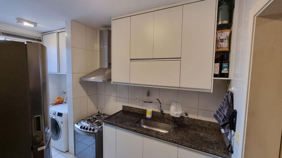 Apartamento, Vila Nova Vista, 4 Quartos, 2 Vagas, 1 Suíte