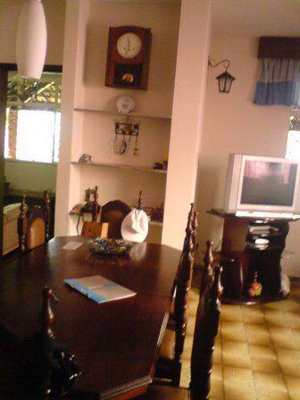 Casa, Itapoã, 3 Quartos, 4 Vagas, 1 Suíte