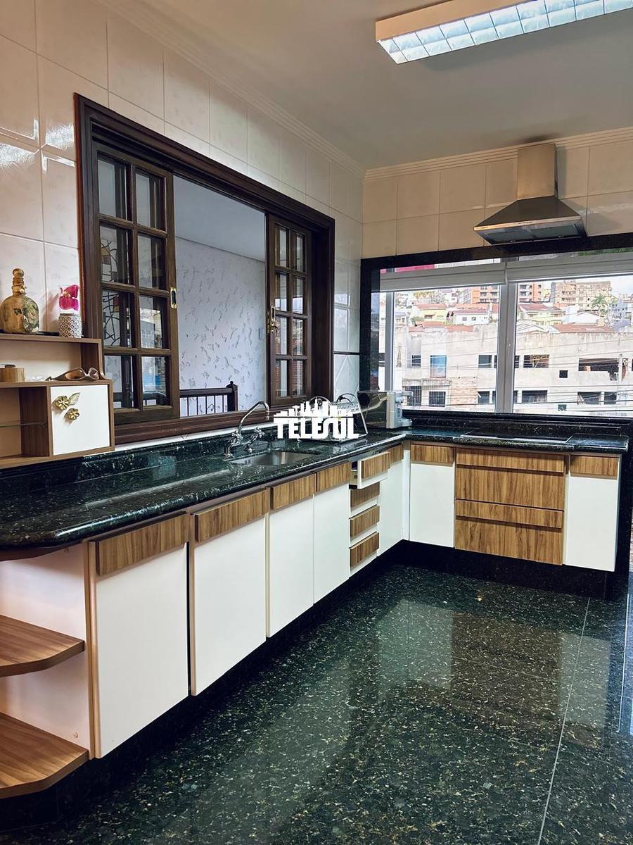 Casa, Vila Pinto, 3 Quartos, 6 Vagas, 1 Suíte
