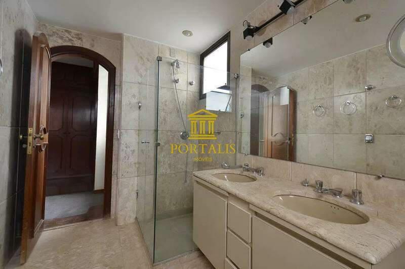 Apartamento, Funcionários, 4 Quartos, 3 Vagas, 2 Suítes
