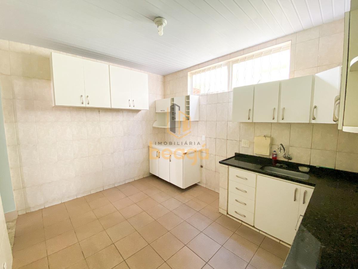 Casa, São Gotardo, 5 Quartos, 6 Vagas, 1 Suíte