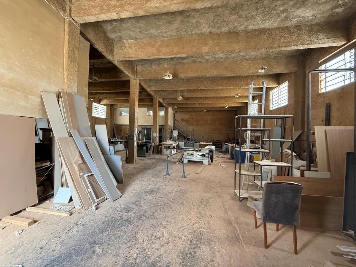 Galpão, Renascença, 4 Quartos, 1 Vaga, 3 Suítes