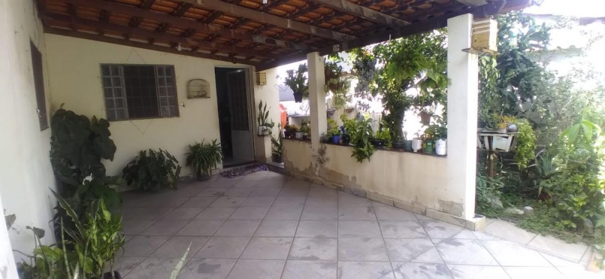 Casa, Bandeirinhas, 3 Quartos, 2 Vagas