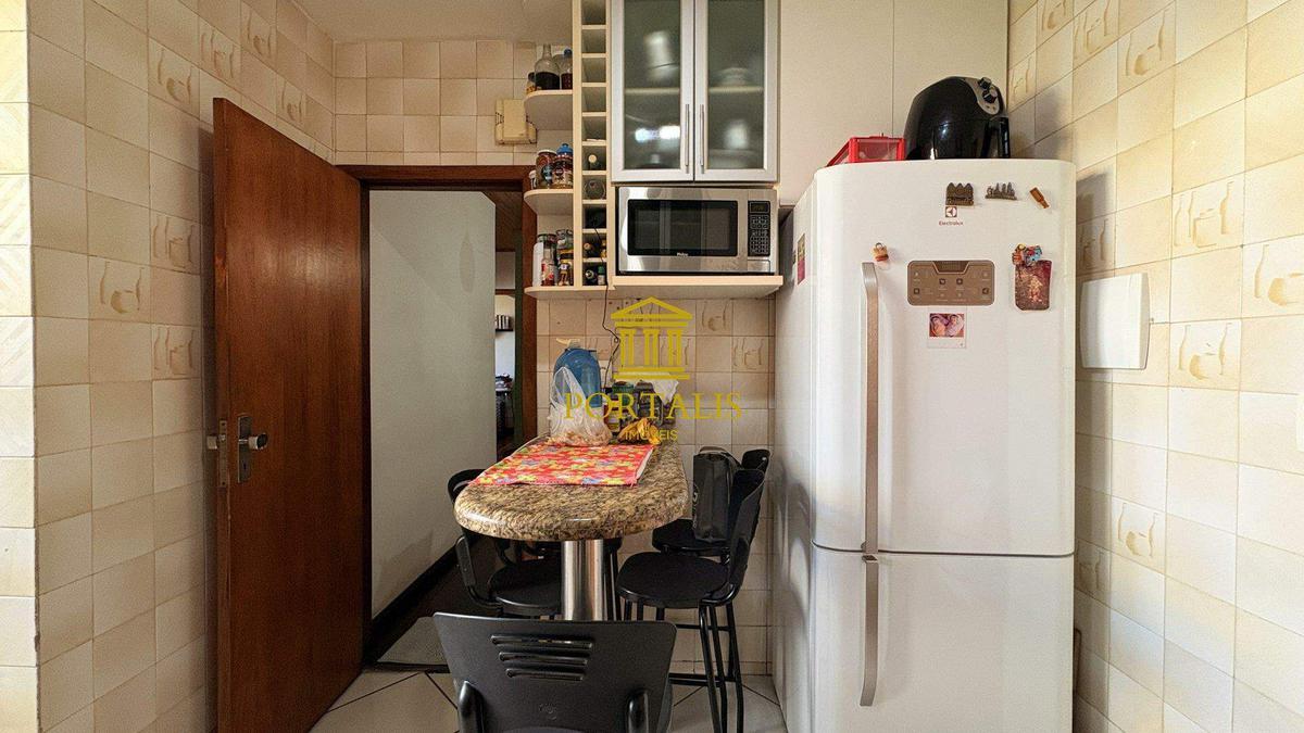 Apartamento, Colégio Batista, 3 Quartos, 1 Vaga, 1 Suíte