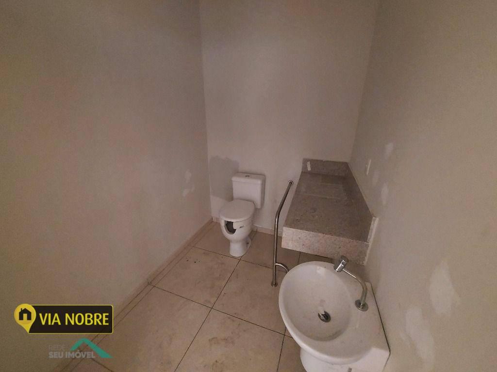 Sala, Funcionários