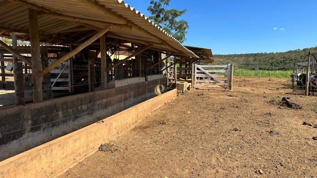 Fazenda, Zona Rural, 2 Quartos, 0 Vaga