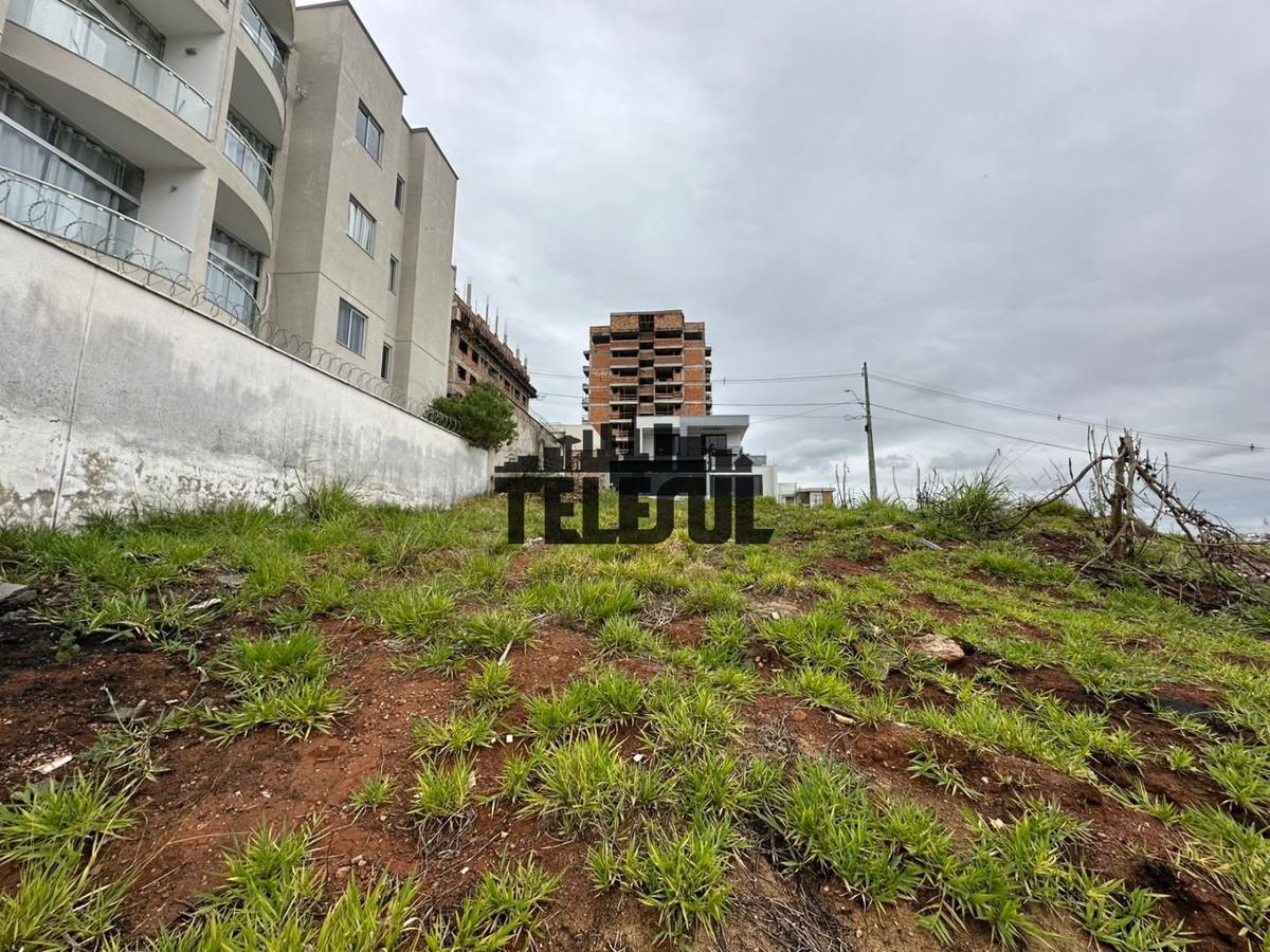 Lote, Vila Verde, 0 Quarto, 0 Vaga