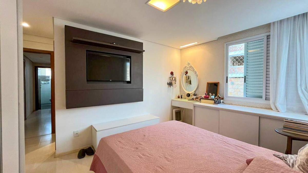 Apartamento, Buritis, 4 Quartos, 0 Vaga, 1 Suíte