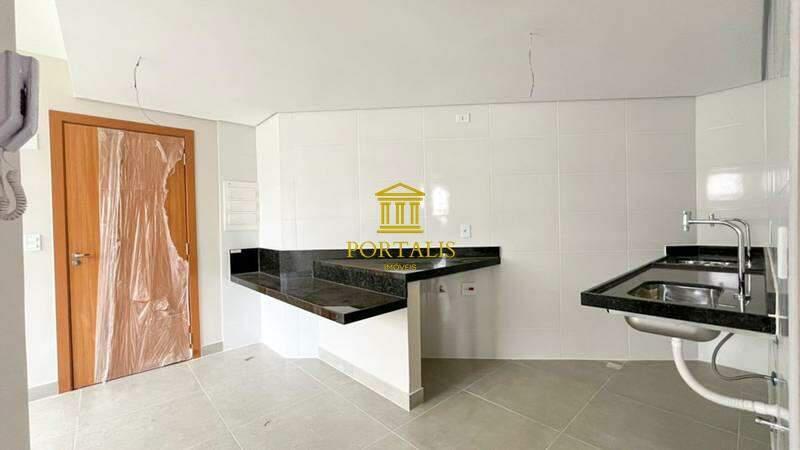 Apartamento, Funcionários, 2 Quartos, 1 Vaga, 1 Suíte