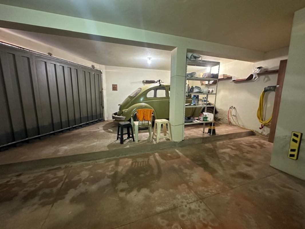 Casa, Centro, 3 Quartos, 2 Vagas