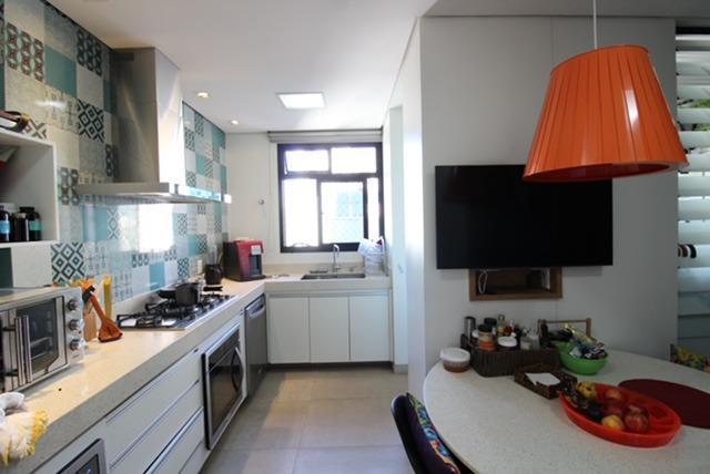 Apartamento, Savassi, 3 Quartos, 4 Vagas, 1 Suíte
