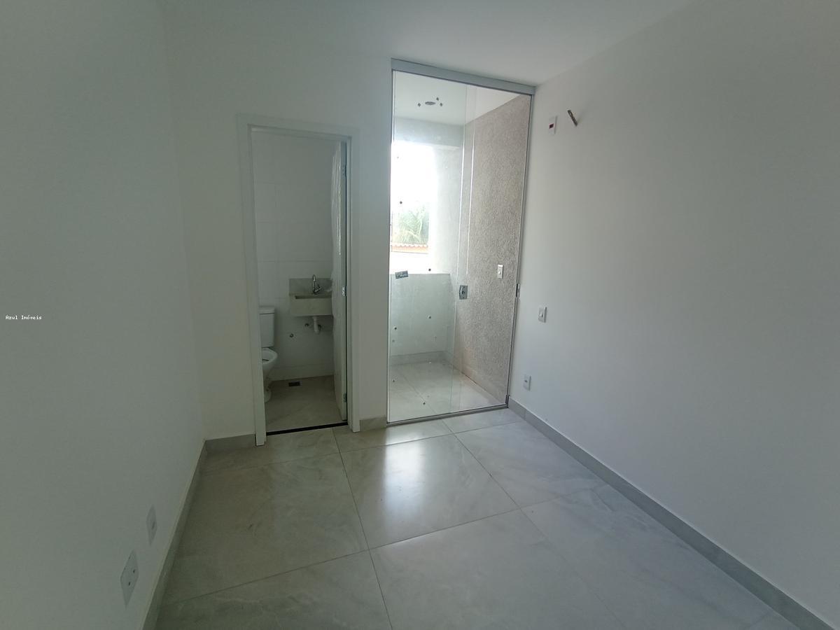 Casa, Planalto, 2 Quartos, 1 Vaga, 2 Suítes