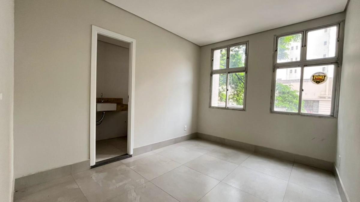 Apartamento, Centro, 2 Quartos, 0 Vaga, 1 Suíte