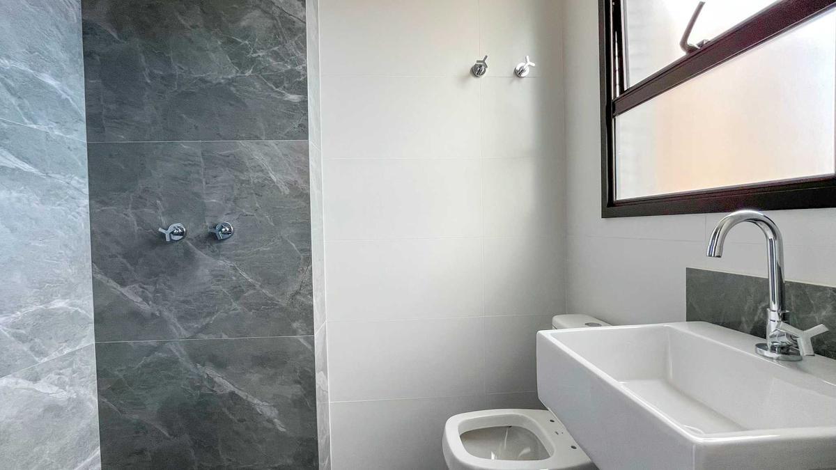 Apartamento, Castelo, 4 Quartos, 4 Vagas, 2 Suítes