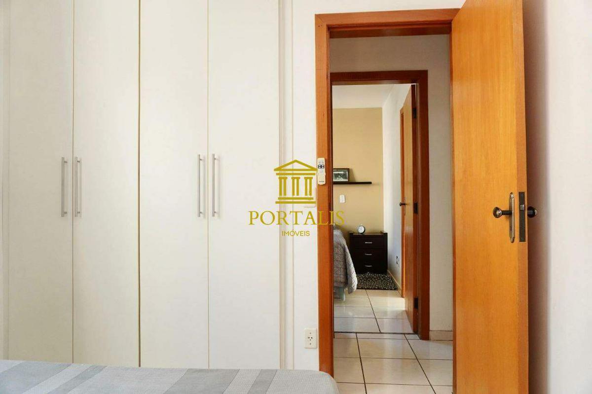 Apartamento, Sagrada Família, 3 Quartos, 1 Vaga, 1 Suíte