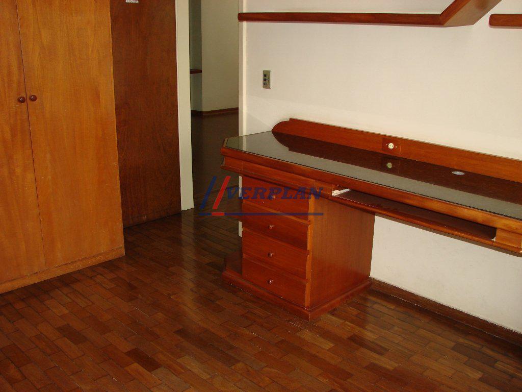 Apartamento, Luxemburgo, 4 Quartos, 1 Vaga, 1 Suíte