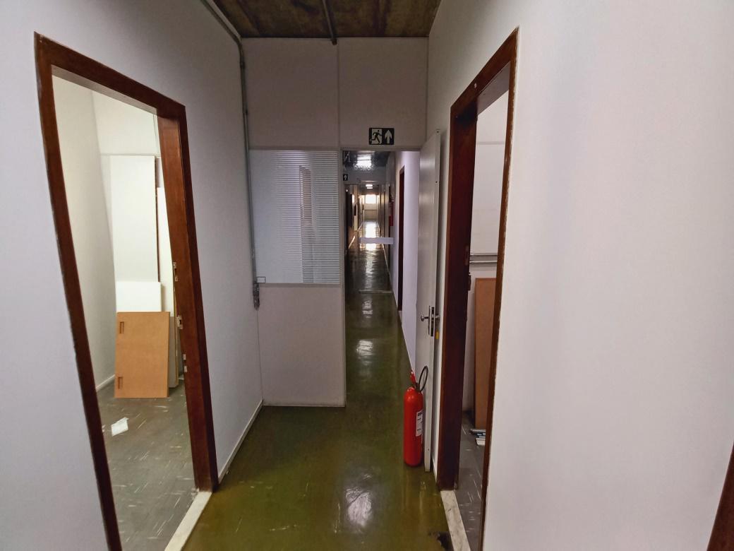 Sala, Funcionários, 0 Quarto, 1 Vaga