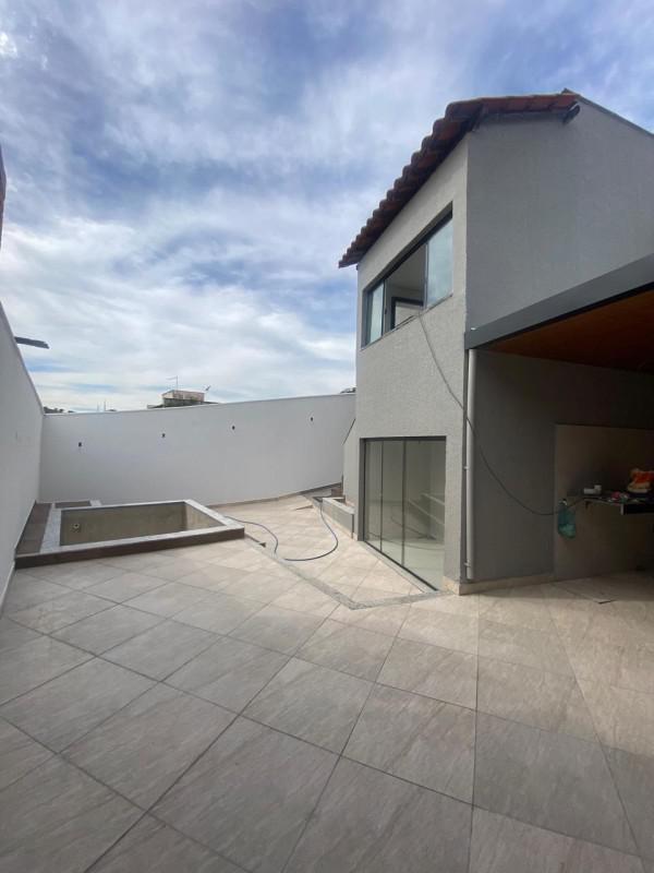Casa, Masterville, 3 Quartos, 4 Vagas, 1 Suíte