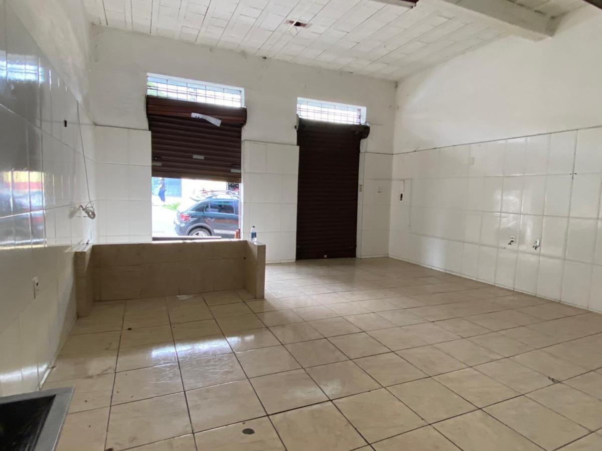 Lote, Lagoinha, 1 Quarto, 0 Vaga, 1 Suíte