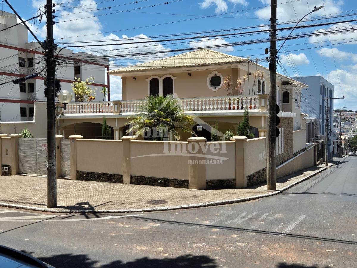 Casa, Centro, 0 Quarto, 0 Vaga