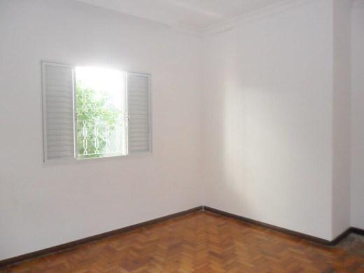 Casa, Planalto, 3 Quartos, 2 Vagas, 1 Suíte