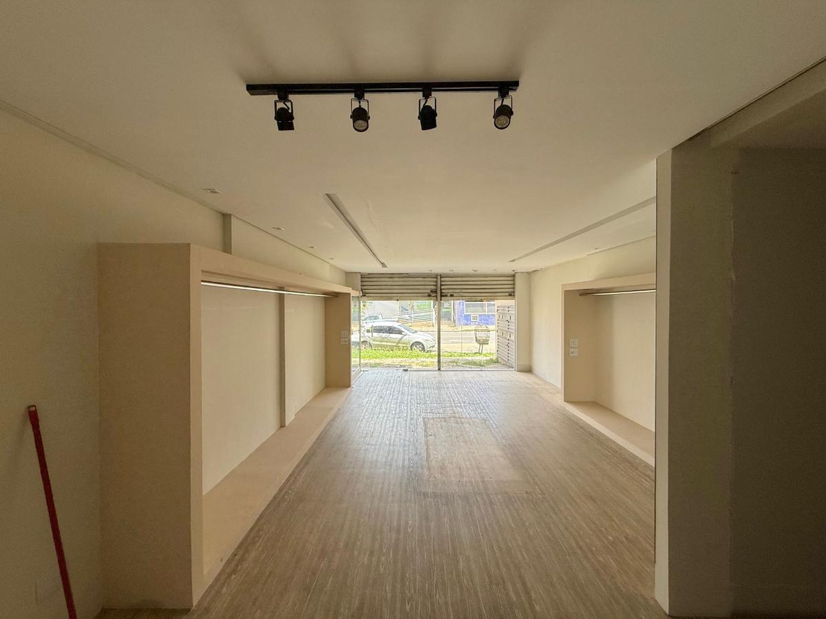 Andar, São José, 0 Quarto, 0 Vaga