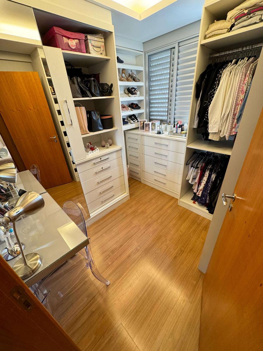 Apartamento, Fernão Dias, 4 Quartos, 3 Vagas, 2 Suítes