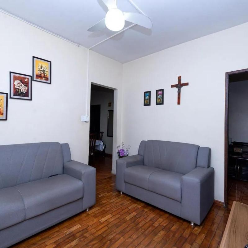 Casa, Tirol (barreiro), 7 Quartos, 6 Vagas, 1 Suíte