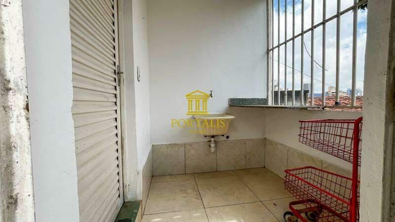 Casa, Serra, 4 Quartos, 2 Vagas, 2 Suítes