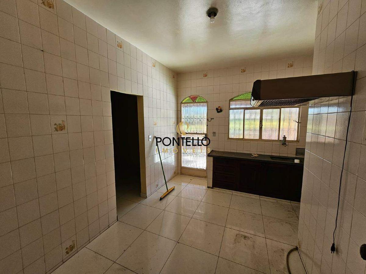 Casa, Jardim Europa, 4 Quartos, 3 Vagas, 1 Suíte