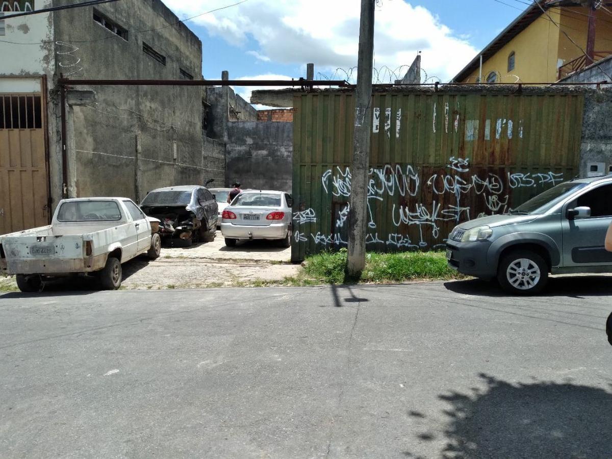 Galpão, São Gabriel, 1 Quarto, 15 Vagas