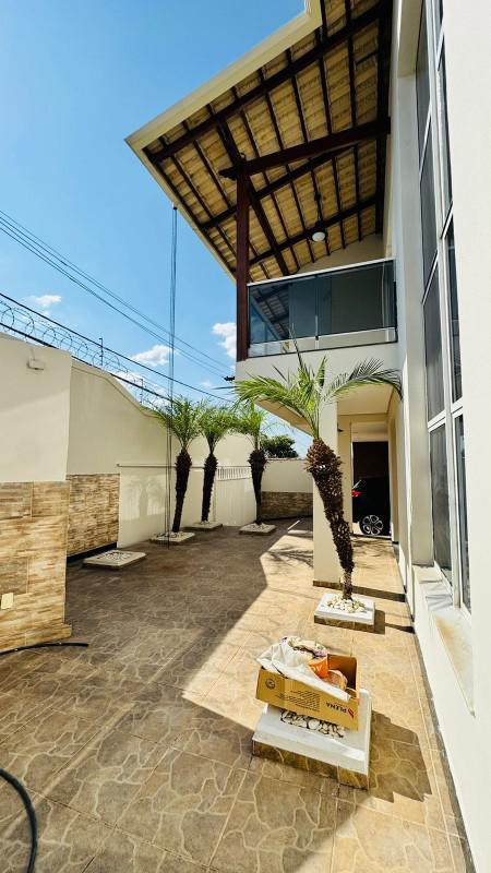 Casa, Espírito Santo, 4 Quartos, 4 Vagas, 3 Suítes