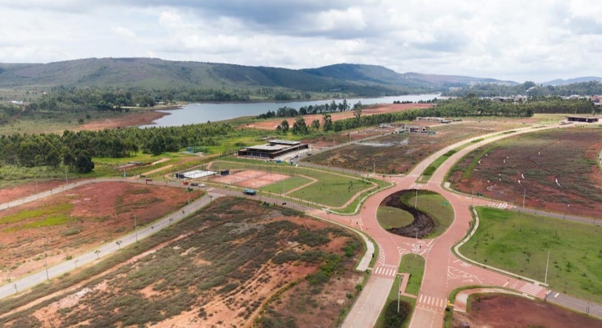 Lote, Alphaville - Lagoa dos Ingleses, 0 Quarto, 0 Vaga