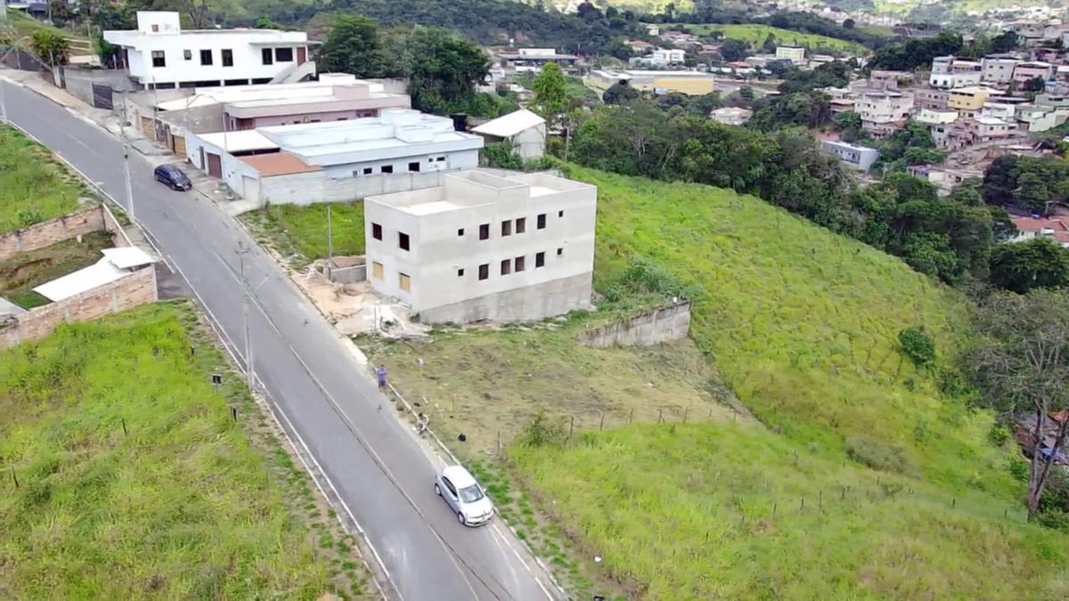 Lote, Novo Itabirito, 0 Quarto, 0 Vaga