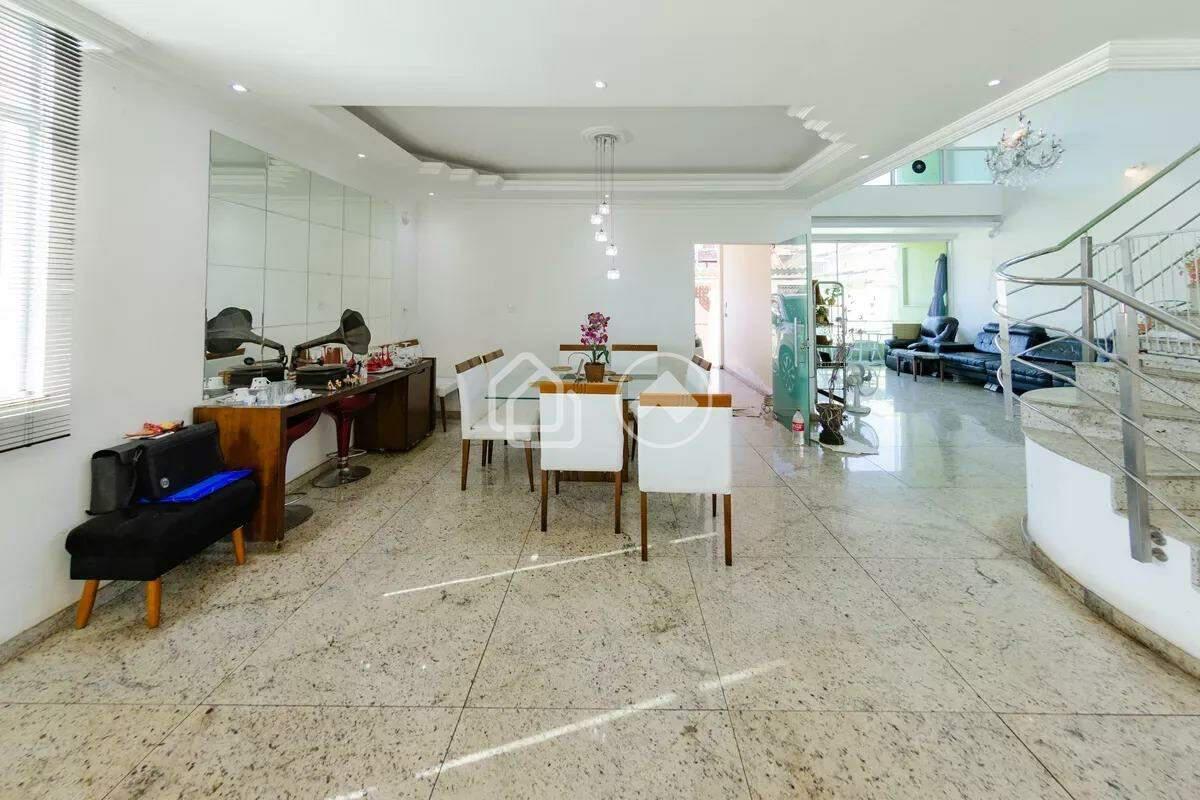 Casa, Padre Eustáquio, 4 Quartos, 10 Vagas, 2 Suítes